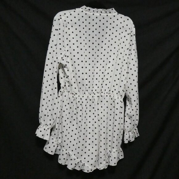 BOOHOO | size 16 | Black and White PolkaDot Romper | Tie Front - Picture 2 of 16